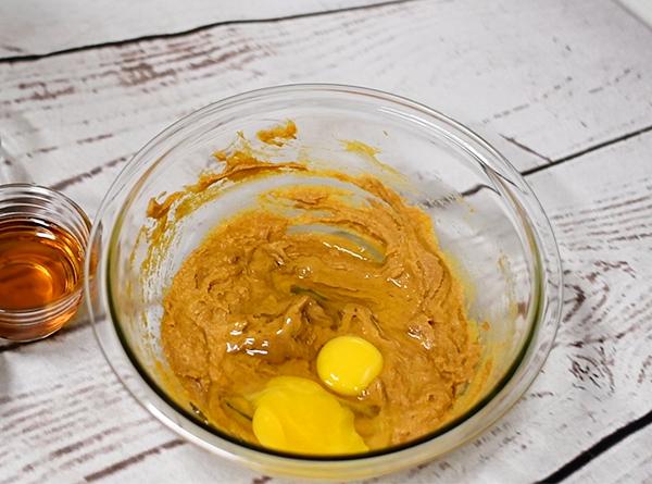 Pumpkin Brownies - Step 2